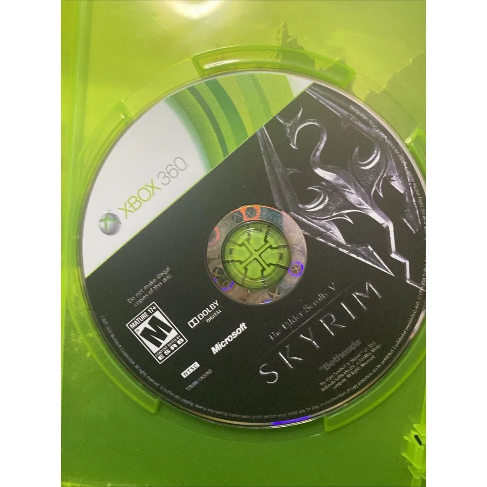 The Elder Scrolls V: Skyrim (Microsoft Xbox 360, 2011) - Includes Manual